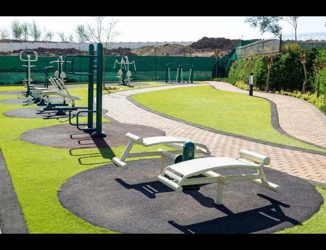 1 BEDROOM APARTMENT FOR SALE IN WITFIELD